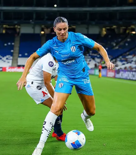 2. Emily Gielnik thumbnail