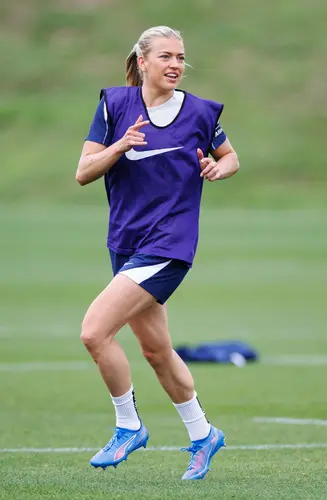 4. Charli Grant thumbnail